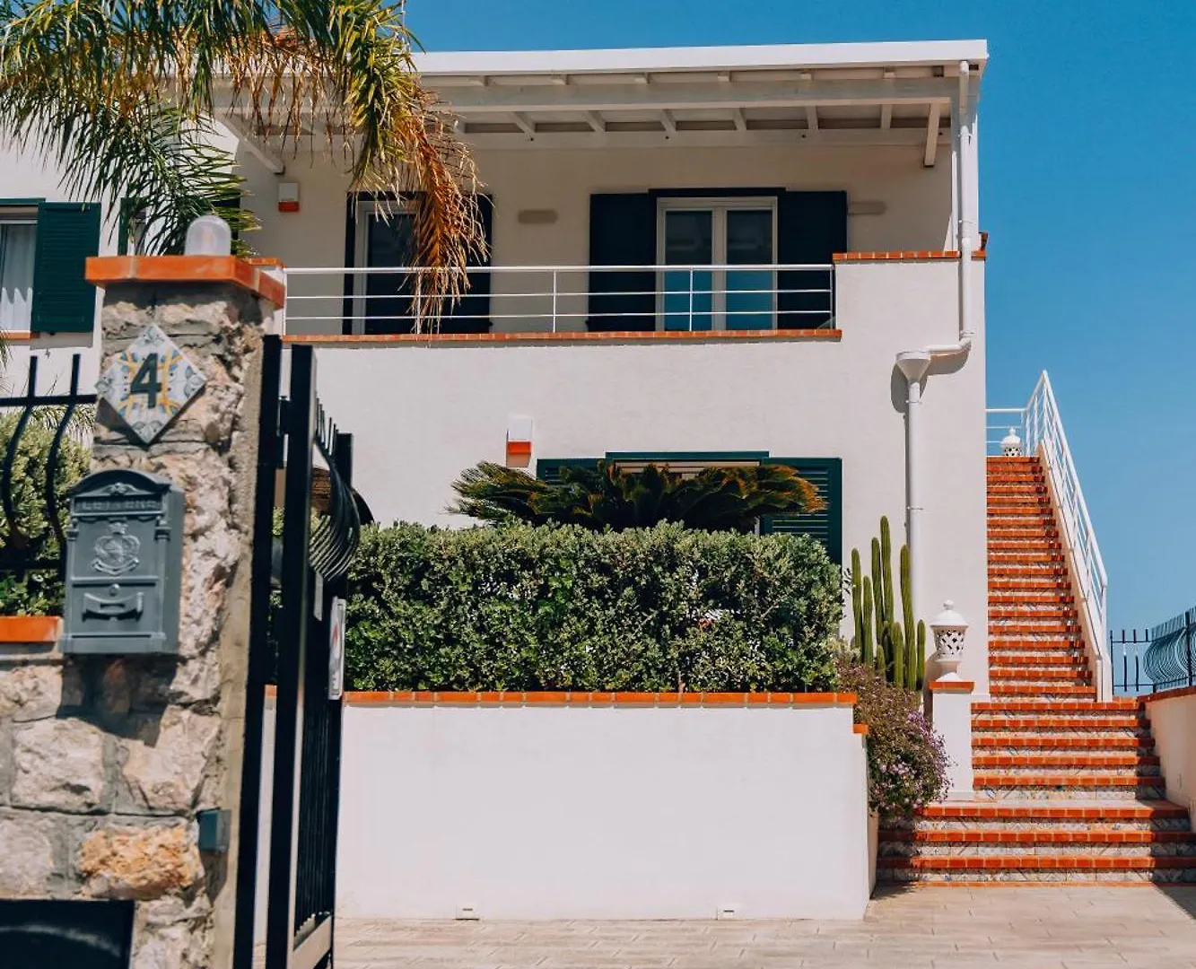 Sant'Elia Luxury Home&Spa Con Accesso Al Mare Santa Flavia 0*,  Italy